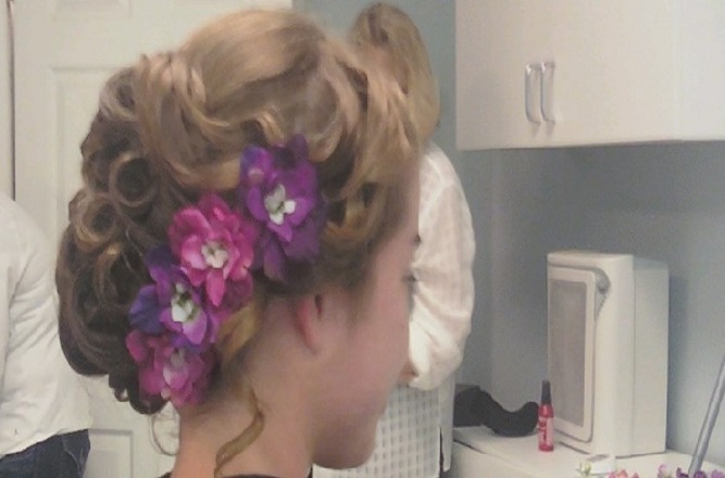 Bridal-Services a bride-to-be at salon getting her hair ready for the big day